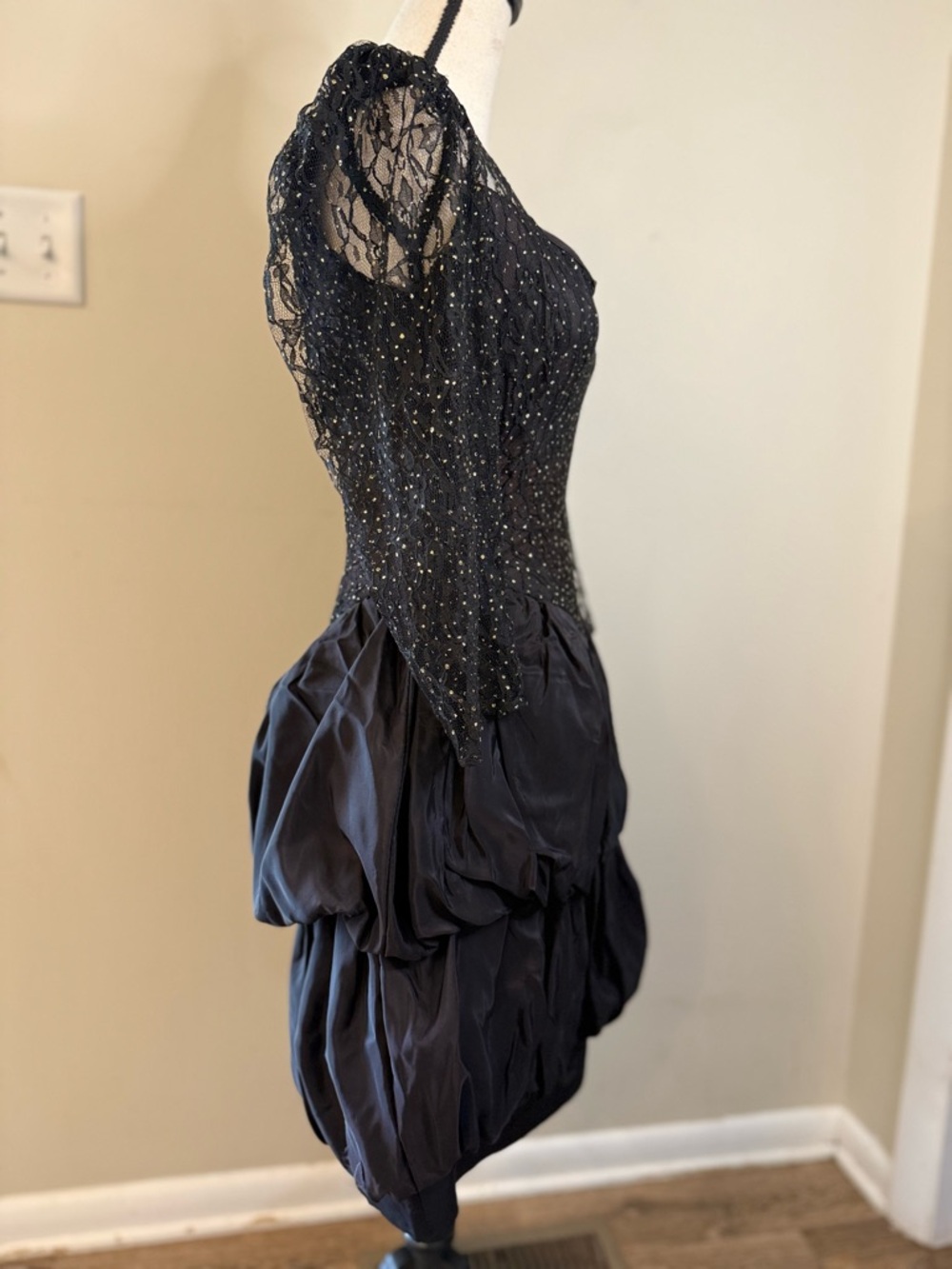 Nuance vintage black lace sequin midi dress tiered balloon hem SZ 5 - Picture 2 of 16
